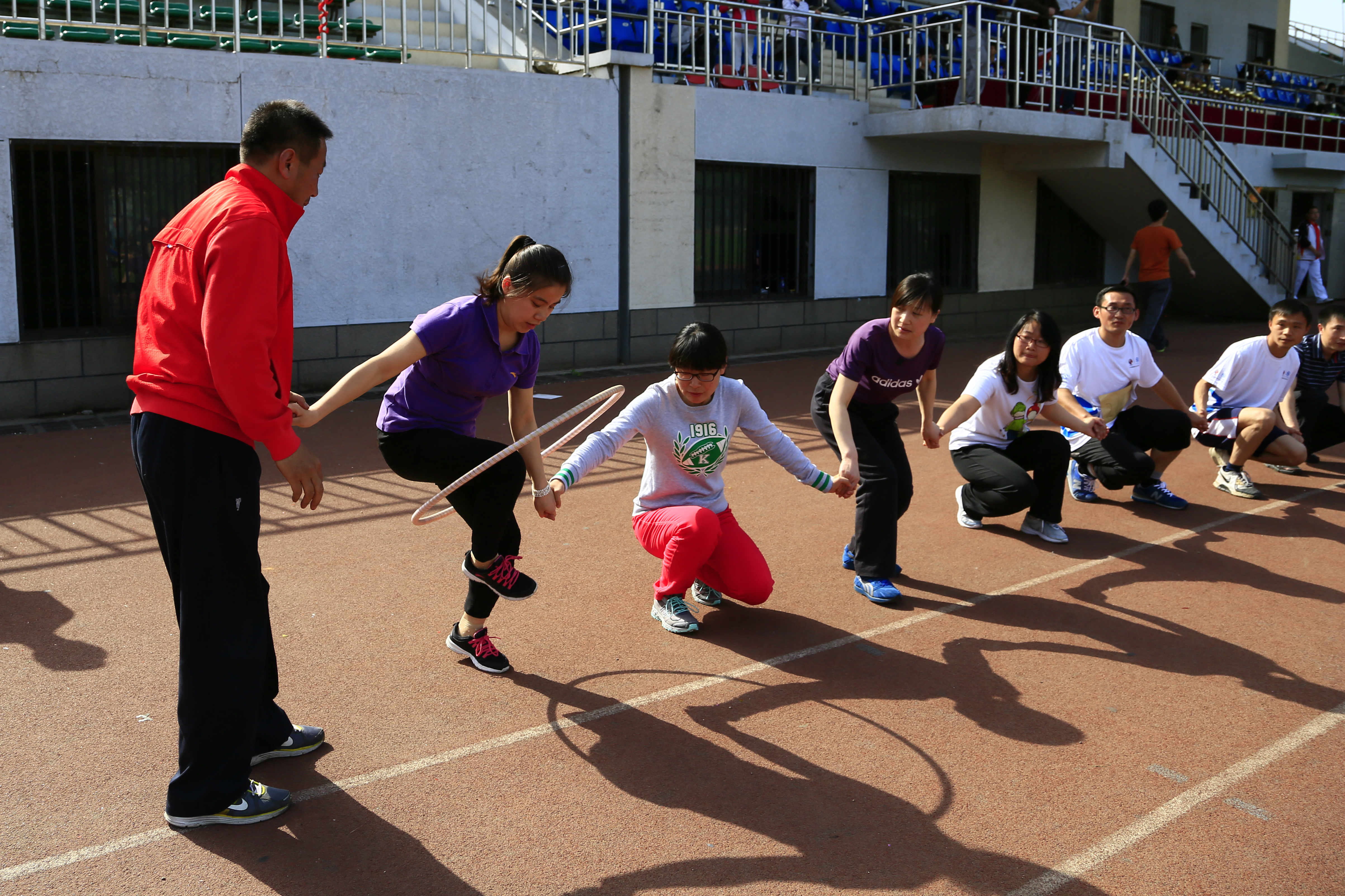 http://dangwei.ustb.edu.cn/upload/jgdt/运动会05.JPG